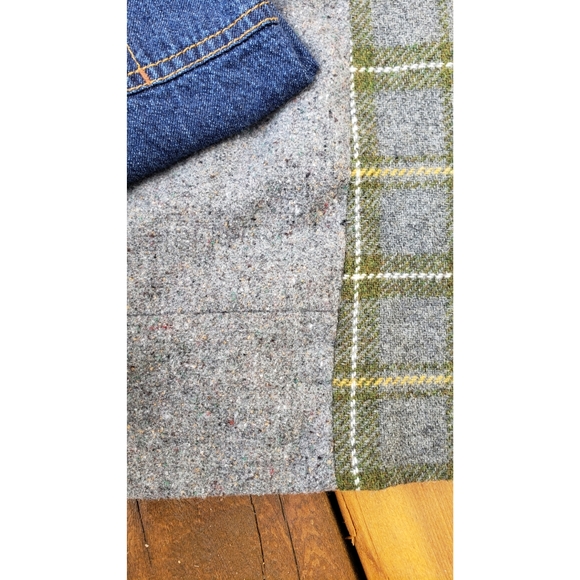 SOLD Banana Republic Wool Tweed Plaid Mini Skirt 14 - Picture 3 of 4